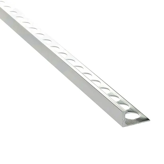 Cantonera Eurocanto Plata - 2,5 m x 12 mm x 12 mm, Aluminio, Superficie: Brillante - Vista angular