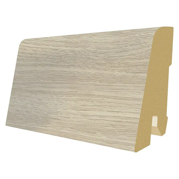 Egger Sockelleiste Toscolano Eiche Hell - 2,4 m x 17 mm x 60 mm, Gerade - Detailaufnahme