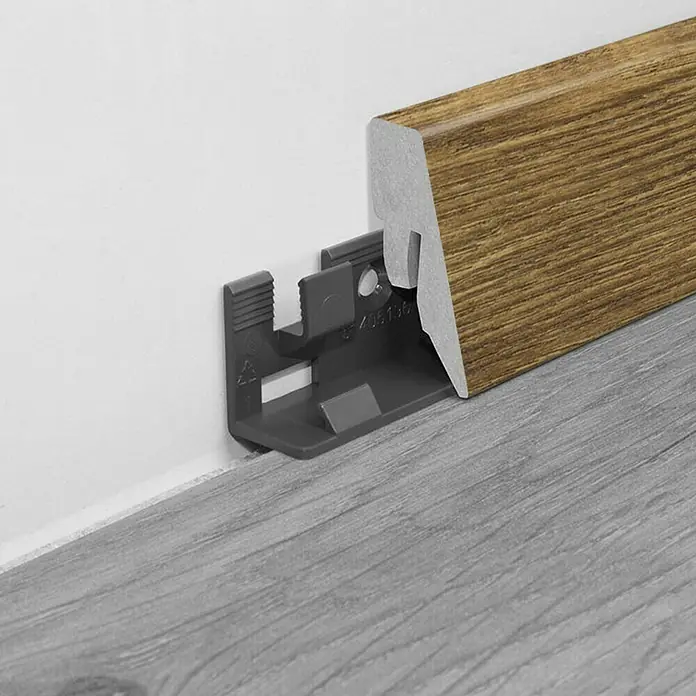 LOGOCLIC Podna kutna lajsna K40 C hrast Mirandola - 2,6 m x 19 mm x 40 mm, Ravni oblik - Detaljan prikaz