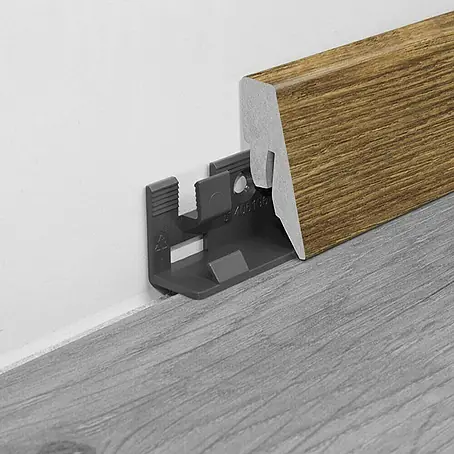 LOGOCLIC  Podna kutna lajsna K40 C hrast Mirandola