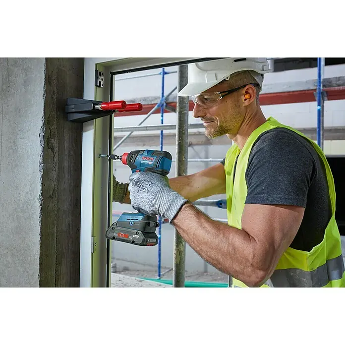 Bosch Professional Accuklopboorschroefmachine GDX 18V-180 L-Boxx - 18 V, Excl. accu, Onbelast toerental: 0 tpm - 2.800 tpm, Aantal slagen: 0 - 3.600 tpm - Toepassingsvoorbeeld