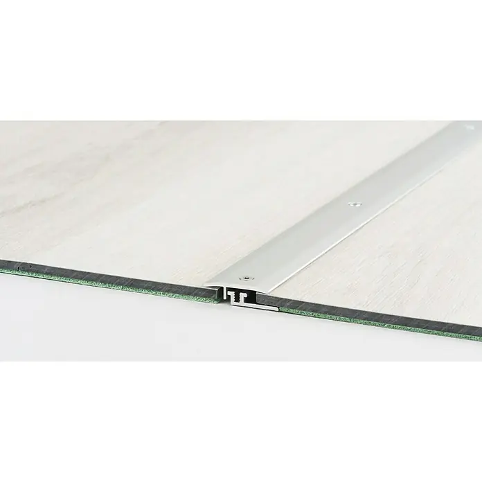 LOGOCLIC Übergangsprofil 326 - Silber, 0,9 m x 27 mm, Montageart: Schrauben - Detailaufnahme