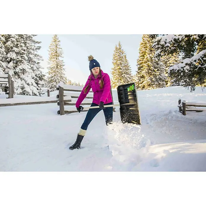 Freund Victoria Schneeschieber - Breite: 53 cm, Material Stiel: Kiefernholz - Anwendungsbeispiel