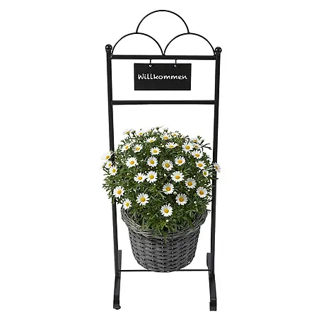 Pflanzenhalter mit Rattankorb