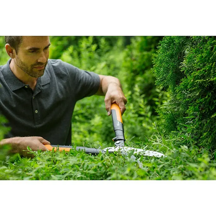 Fiskars Škare za živicu sa zupčastim prijenosom Powergear X HSX 92 - Duljina: 63 cm - Proizvod u upotrebi