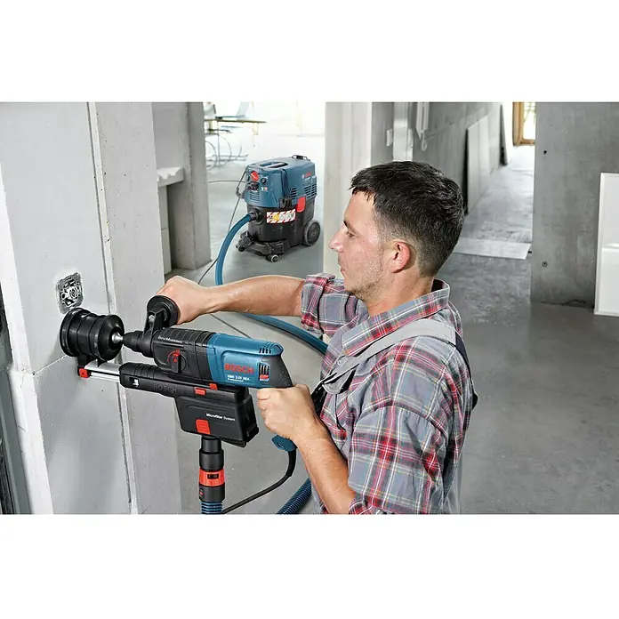 Bosch Professional Boorhamer GBH 2-23 REA - 710 W, Slagkracht enkele slag: 2,3 J, Aantal slagen: 0 /min - 4.400 /min - Toepassingsvoorbeeld