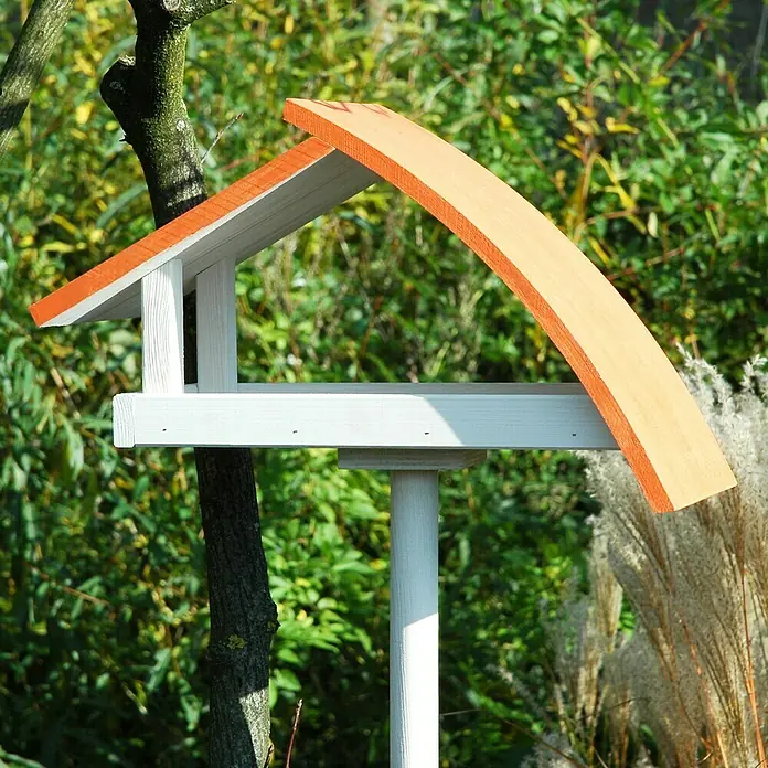 Dobar Vogelhaus New Wave - 39 x 18 x 23 cm, Weiß/Orange, Holz - Stimmungsaufnahme