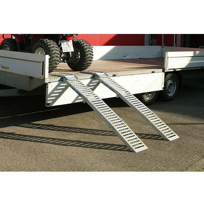 UniTEC Auffahrrampen-Set - Klappbar, 2 Stk., 200 x 23 cm - Anwendungsbeispiel