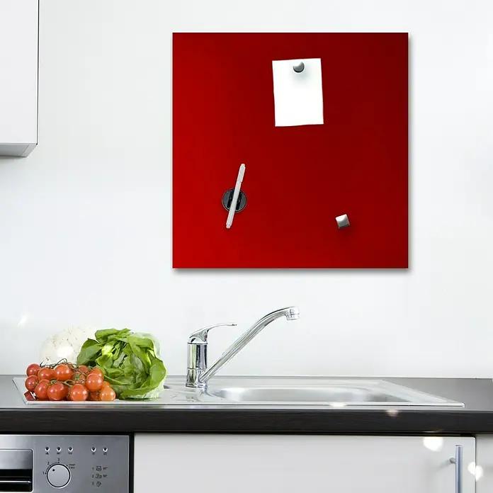 Memoboard - Rot, 50 x 50 cm - Stimmungsaufnahme