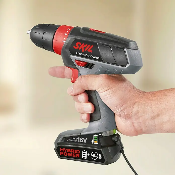 Bosch Akku-Bohrschrauber 2461 AA Hybrid Power - 14,4 V, Li-Ionen, 1,5 Ah, Leerlaufdrehzahl: 0 U/min - 1.500 U/min - Vorderansicht