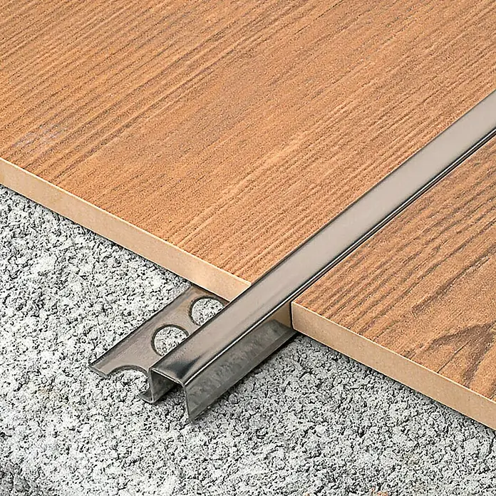Perfil cuadrado multiusos Brillo - Acero inoxidable, Plateado, 2,5 m x 12 mm - Producto en uso