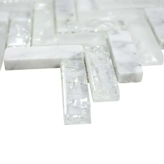 Mosaikfliese Fischgrät Crystal Mix XIC HB1511 - 26,3 x 29,3 cm, Weiß/Grau, Glänzend - Detailaufnahme