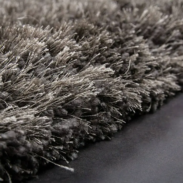 Kayoom Hochflorteppich Macas - Graphit, 290 x 200 cm, 100 % Polyester - Detailaufnahme