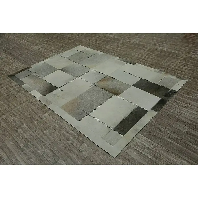 Kayoom Echtlederteppich Mystic - Grau/Multi, 290 x 200 cm, 100 % Leder mit Fell - Stimmungsaufnahme