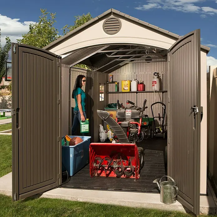 Lifetime Gerätehaus Residenz - Außenbreite inkl. Dachüberstand: 244 cm, Außentiefe inkl. Dachüberstand: 458 cm, Stahl, Anthrazit/Lichtgrau/Schwarz - Stimmungsaufnahme