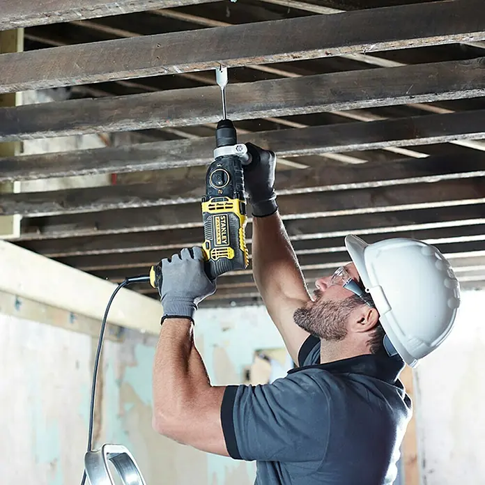 Stanley FatMax Taladro percutor FMEH1100K con maletín - 1.100 W, 0 r.p.m. - 3.200 r.p.m.