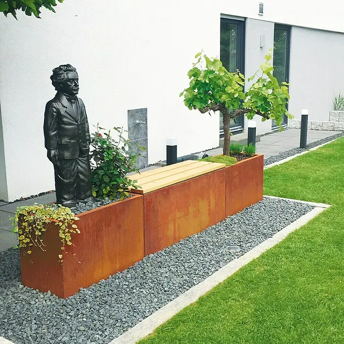 Pflanzgefäß - L x B x H: 80 x 40 x 50 cm, Cortenstahl, Rotbraun - Stimmungsaufnahme