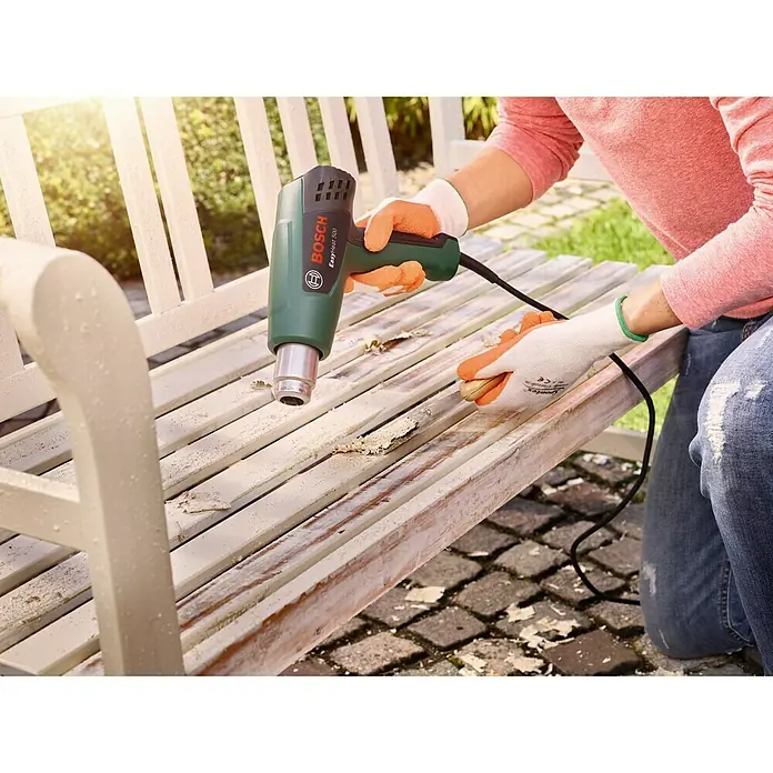 Bosch Heißluftgebläse EasyHeat 500 - 1.600 W, Temperaturbereich: 300 °C - 500 °C - Anwendungsbeispiel