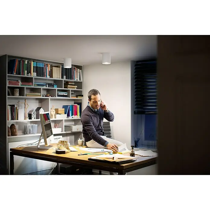 Philips Hue Led-plafondspot Pillar - 5,5 W, l x b x h: 17,8 x 13,4 x 14,3 cm, Wit, Neutraal wit - Toepassingsvoorbeeld