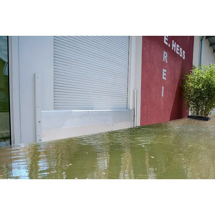 Masys Hochwasser-Kit Standard - B x H: 1,2 x 0,8 m, Einsatzbereich: Hochwasserschutz, 22 -tlg. - Anwendungsbeispiel