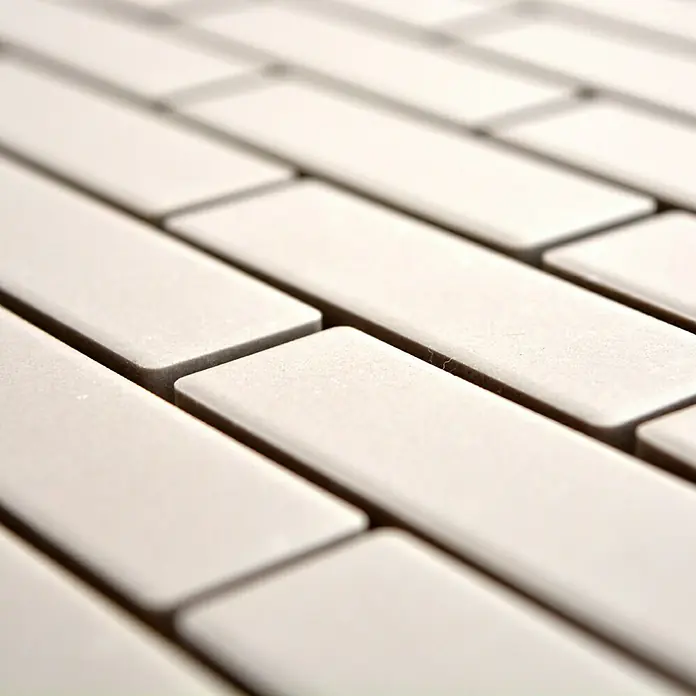 Mosaikfliese Brick Uni CU BR 304 - 26,1 x 29 cm, Hellgrau, Matt - Detailaufnahme