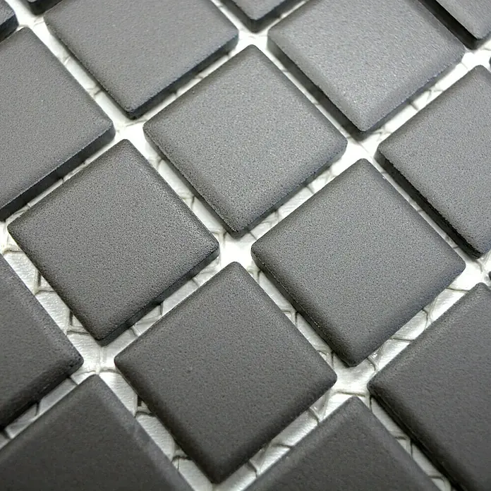 Mosaikfliese Quadrat Uni CU 050 - 32,6 x 30 cm, Braun, Matt - Detailaufnahme