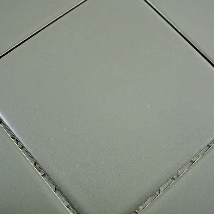Mosaikfliese Quadrat Uni CQ 115 - 29,8 x 29,8 cm, Grau, Matt - Detailaufnahme