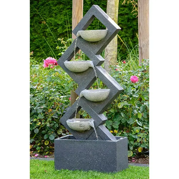 Dobar Kunststeinbrunnen - 41,5 x 20,5 x 100,5 cm - Stimmungsaufnahme