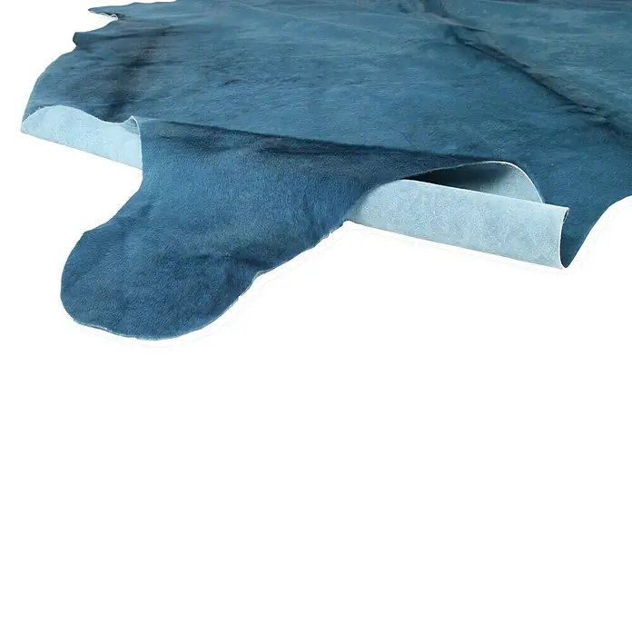 Esbeco Deko-Kuhfell - Blau, 100 % Echtfell, Fläche ca.: 3 m² - 4 m² - Detailaufnahme