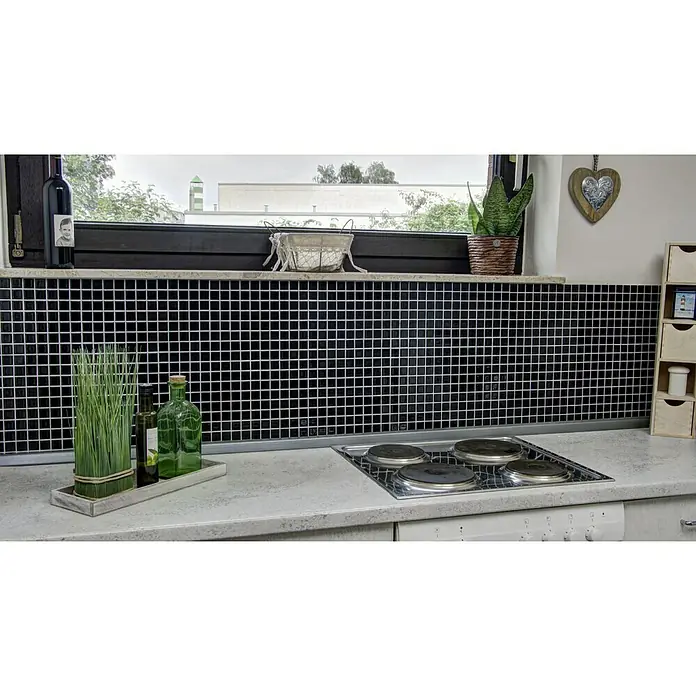Mosaikfliese Quadrat Uni B 890 - 32,6 x 30 cm, Schwarz, Glänzend - Stimmungsaufnahme