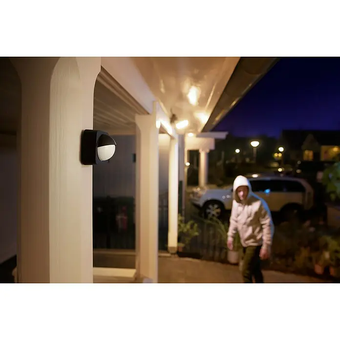 Philips Hue Sensor de movimiento - Negro, Alcance: 12 m, Funciona con pilas, 7,5 x 17,6 x 16,5 cm - Producto en uso