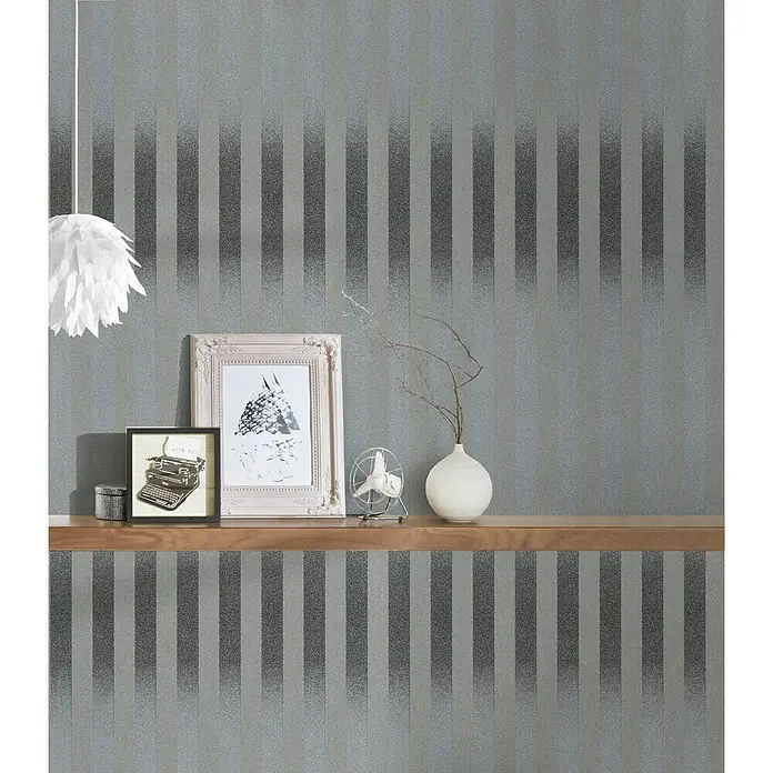 AS Creation Strukturtapete Best of - Grau/Schwarz, Streifen, 10,05 x 0,53 m - Stimmungsaufnahme
