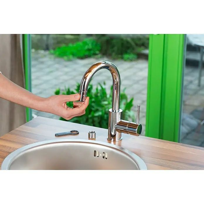 Gardena Hahnstück - Geeignet für: Wasserhähne mit Perlstrahlkopf - Anwendungsbeispiel