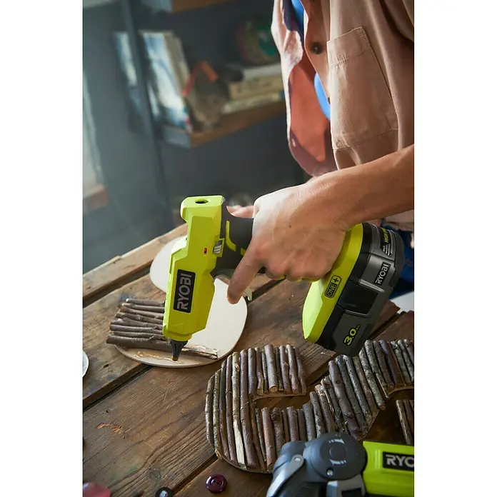 Ryobi ONE+ Acculijmpistool R18GLU - 18 V, Li-ion, Excl. accu
