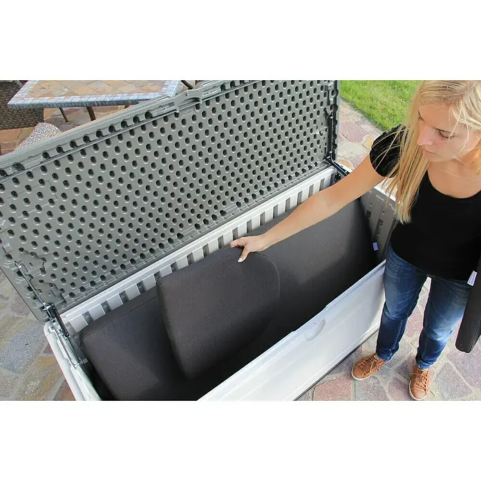 Lifetime Kissenbox XXL - L x B x H: 153 x 61 x 66 cm, Kunststoff - Stimmungsaufnahme