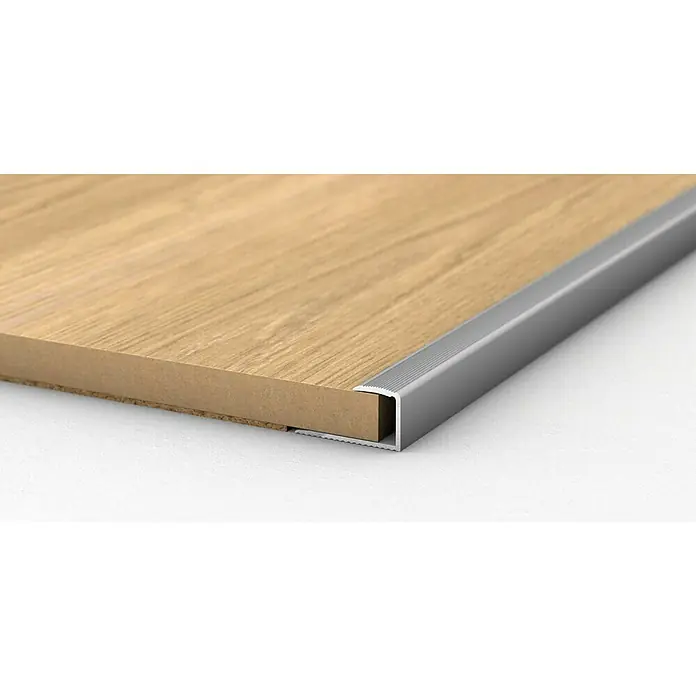 LOGOCLIC Endprofil 253 - Silber, 2,7 m x 24 mm x 17 mm, Montageart: Kleben - Detailaufnahme