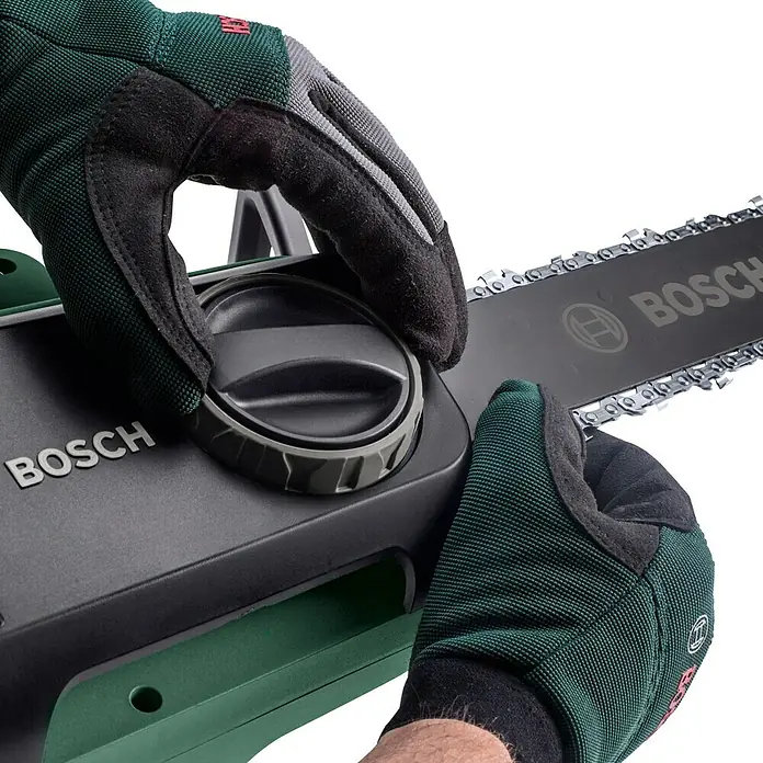 Bosch Elektro-Kettensäge Universalchain 35 - 1.800 W, Schwertlänge: 35 cm - Detailaufnahme