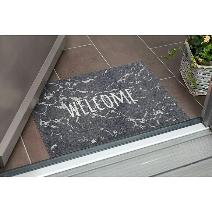 Astra Casadoor Fußmatte Welcome - Grau, 50 x 70 cm, 100 % Polyamid - Stimmungsaufnahme