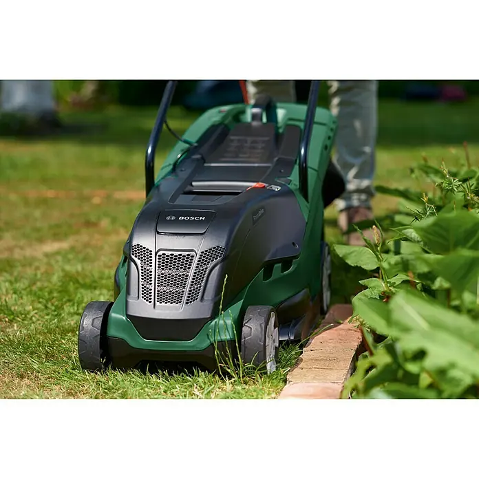 Bosch Universal Rotak Električna kosilica 450 - 1.300 W, Širina reza: 34 cm - Pogled sprijeda