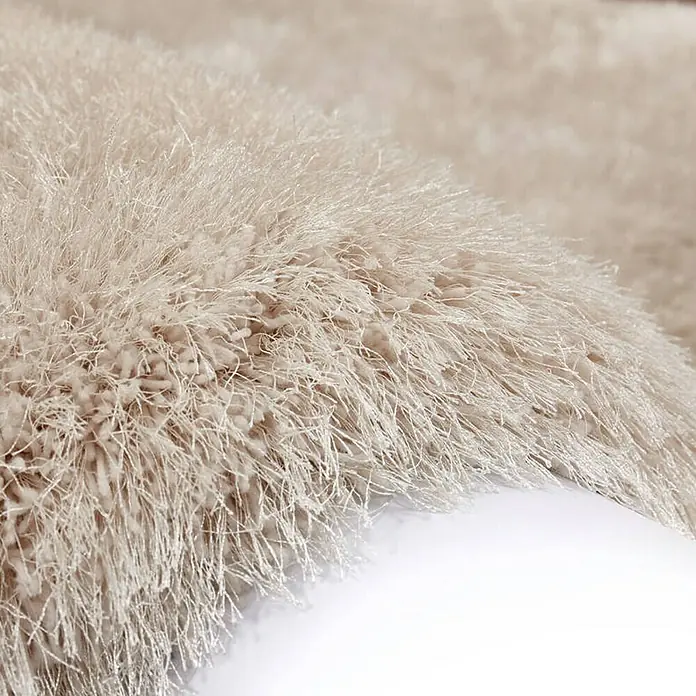 Kayoom Hochflorteppich Cosy - Elfenbein, 150 x 80 cm, 100 % Polyester - Detailaufnahme