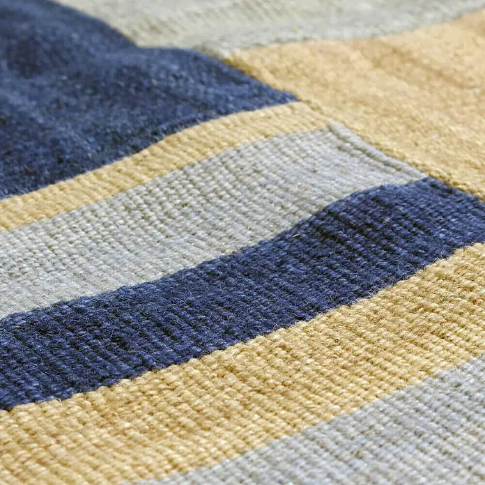 Kayoom Flachgewebeteppich Intenso 315 - Blau, 230 x 160 cm, 80 % Wolle, 20 % Baumwolle - Detailaufnahme