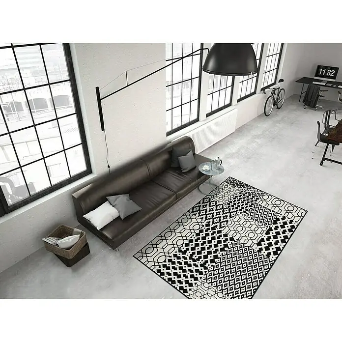 Kayoom Kurzflorteppich Lina 300 - Schwarz, 170 x 120 cm, 100 % Polypropylen - Stimmungsaufnahme
