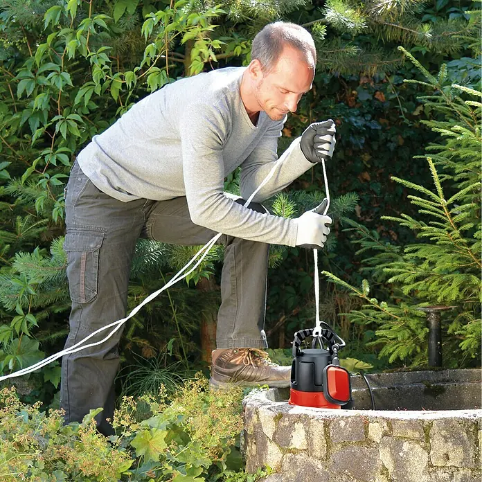 Einhell Crpka za prljavu vodu GC-DP 7835 - 780 W, Maksimalni protok: 15.700 l/h - Proizvod u upotrebi