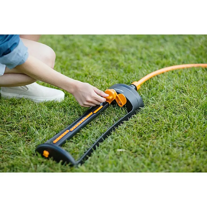 Fiskars Viereckregner - Max. Regnerfläche: 300 m²
