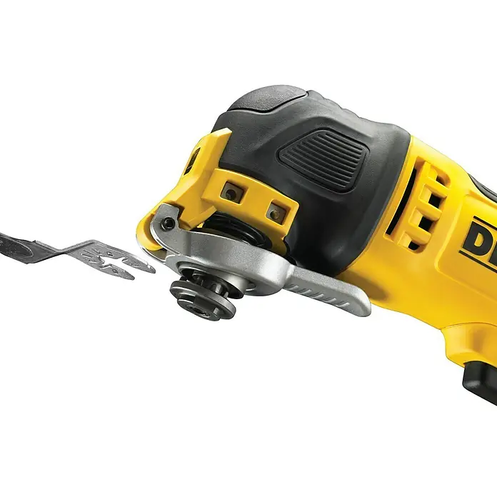 Dewalt Multifunktionswerkzeug DWE315 - 300 W, ± 1,6° - Detailaufnahme