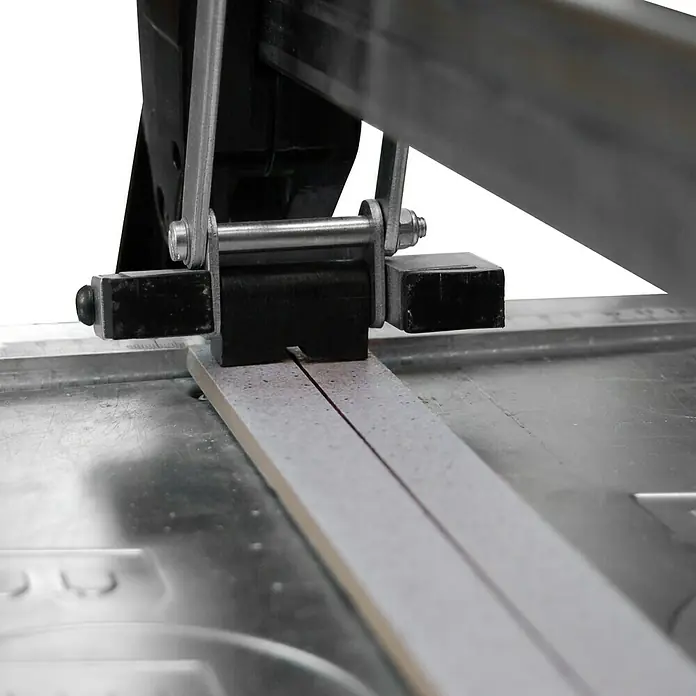 Berg Fliesenschneider BTC 1250 - Max. Schnittlänge: 1.250 mm - Detailaufnahme