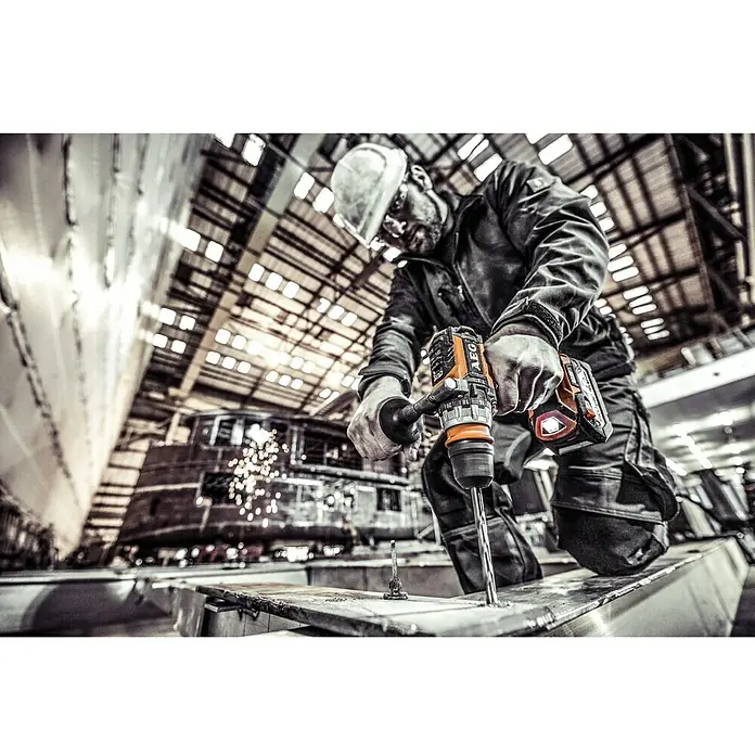 AEG Powertools Akku-Schlagbohrschrauber BSB 18 CBL - 18 V, Li-Ionen, Ohne Akku, Leerlaufdrehzahl: 0 U/min - 2.100 U/min - Vorderansicht