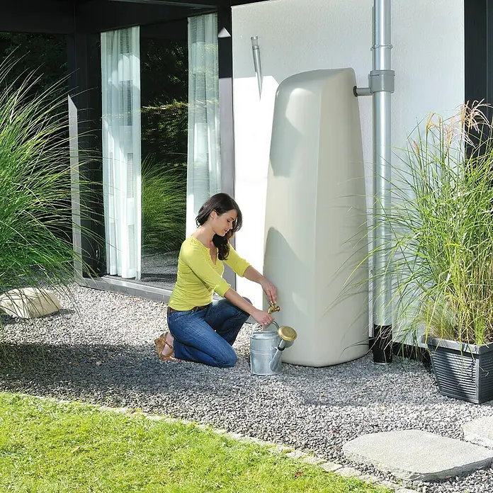 Garantia Classic Line Wandtank Elegance - Sandbeige, 400 l - Stimmungsaufnahme