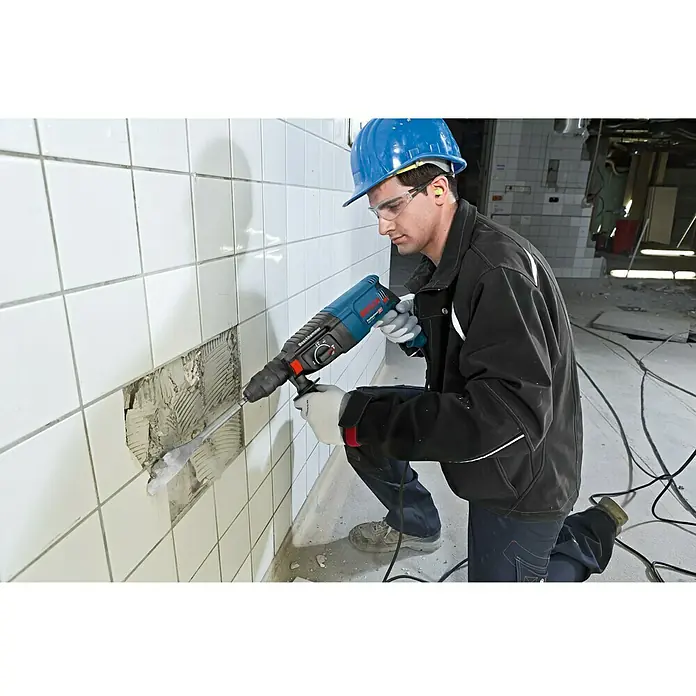 Bosch Professional Kombinirana bušilica GBH 2-26 F - 830 W, Maksimalni broj udaraca: 4.000/min
