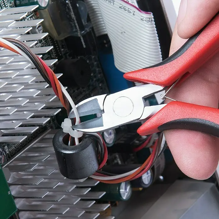 Alicates de corte diagonal para electrónica - Largo: 110 mm